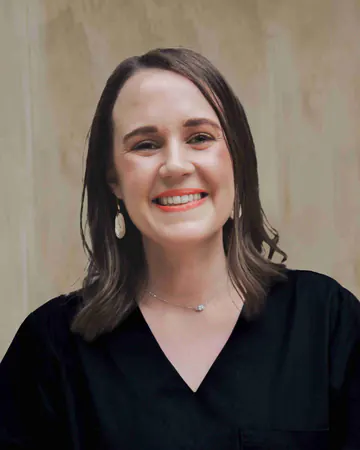 Portrait of Lauren Burn